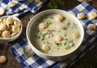 Oyster Soup with Parsley and Oyster Crackers