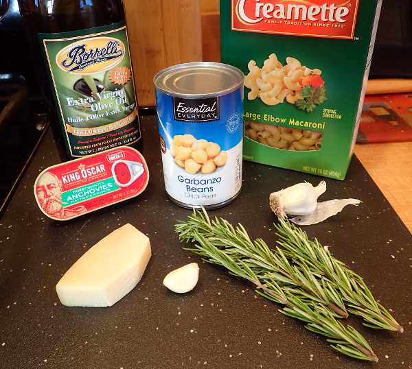 Italian Chickpea Soup Ingredients