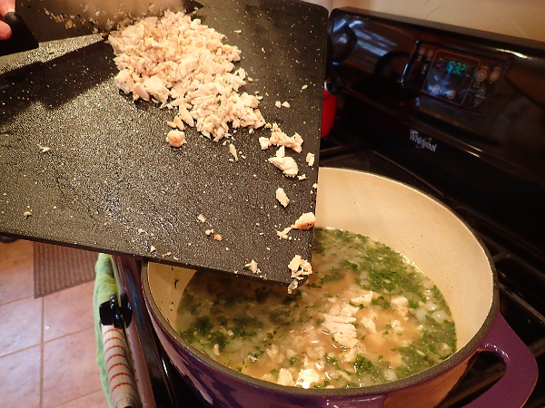 Return shredded chicken to pot