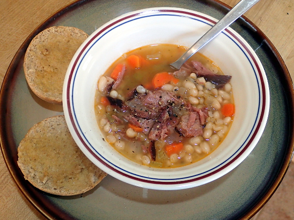 Manitoba Ham and Bean Soup